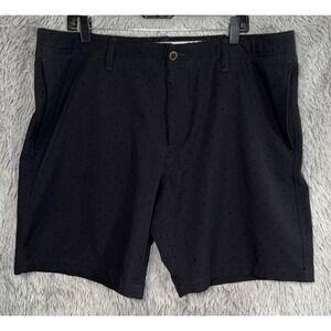 Under Armour Golf Shorts Black Perforated Flat Front Mens Size 40